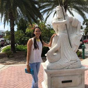 Meet your Posher, Irina